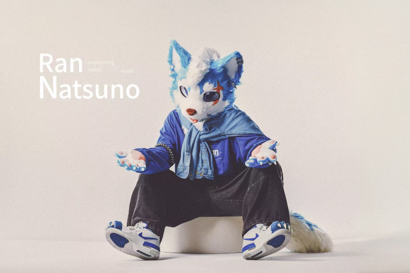 RAN FURSUIT seated portrait