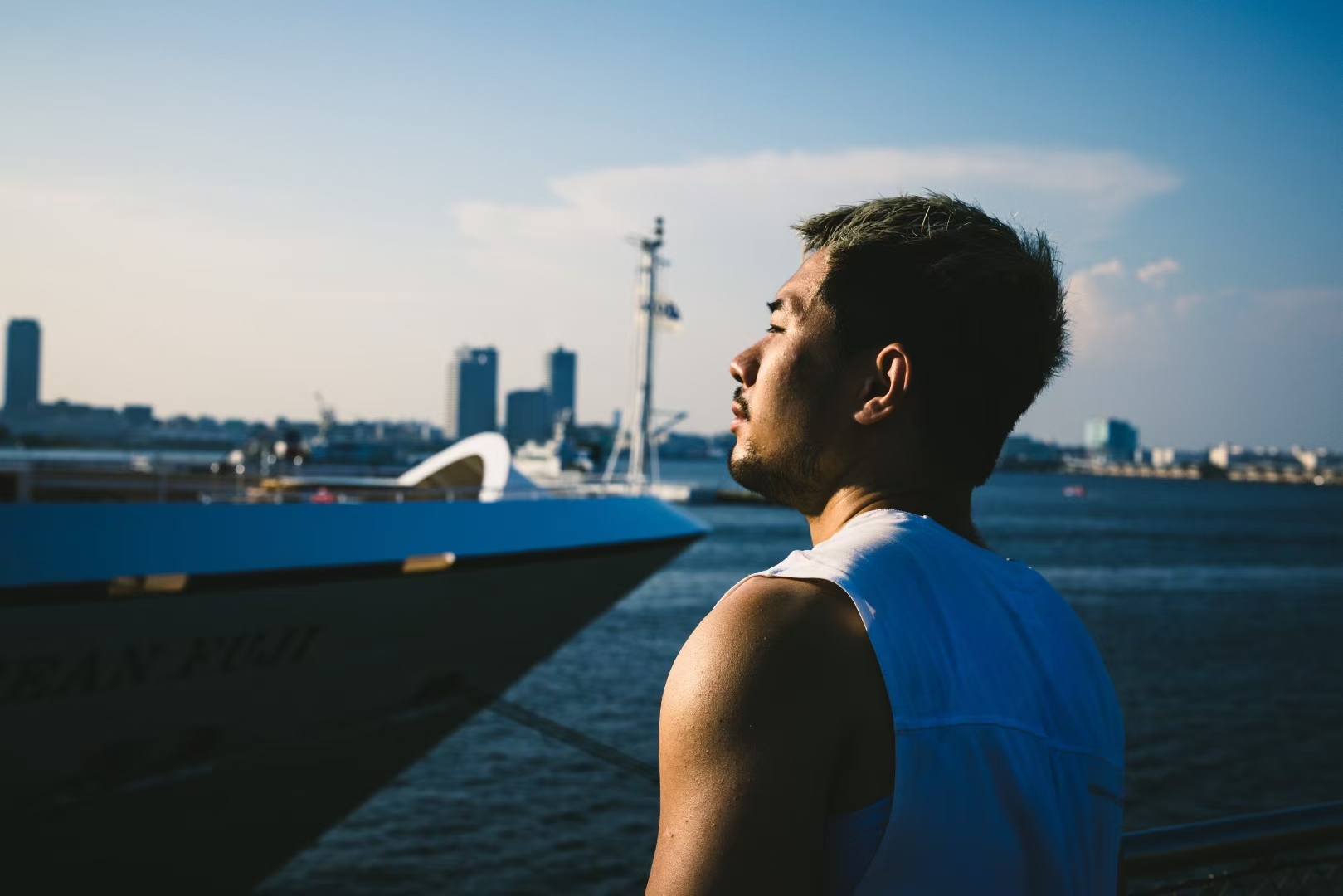 REIJIRO waterfront portrait