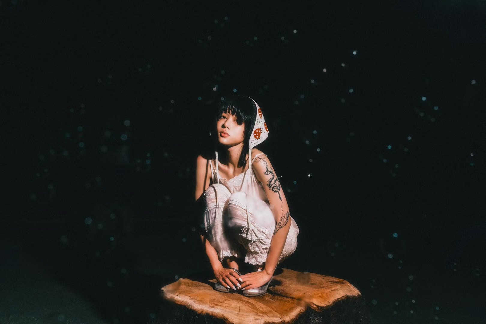RIA seated portrait
